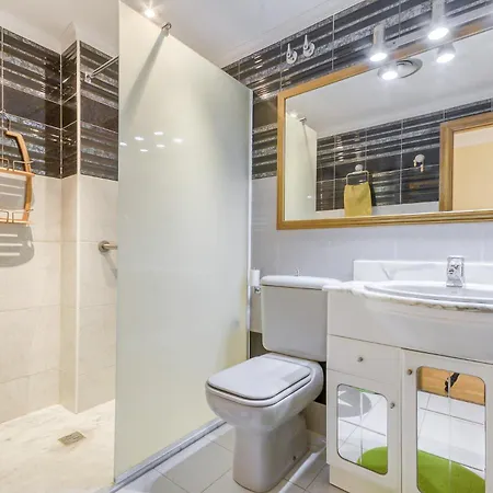 Avda De Rhode 113 - Barneda Appartement *